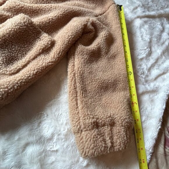 ZAFUL Tan Teddy Soft Fleece Jacket Ladies Size Small NWT - Picture 11 of 12